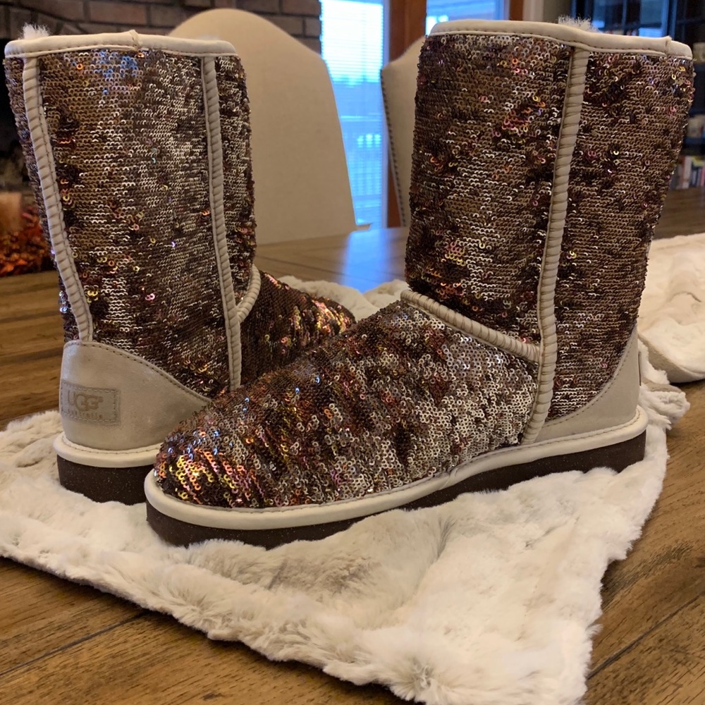 Women’s Sparkle UGGs